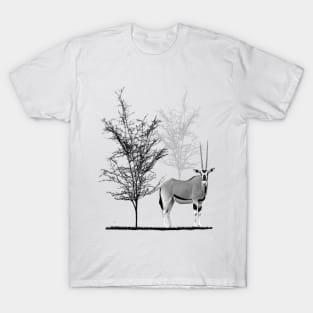 Oryx - Antelope - Trees - Wildlife - Africa T-Shirt